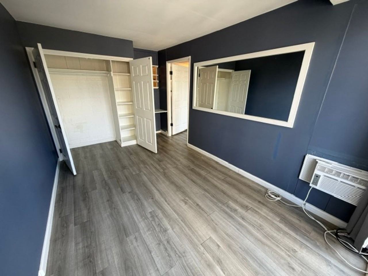 445 Kaiolu St #1108 - Photo 5 of 9