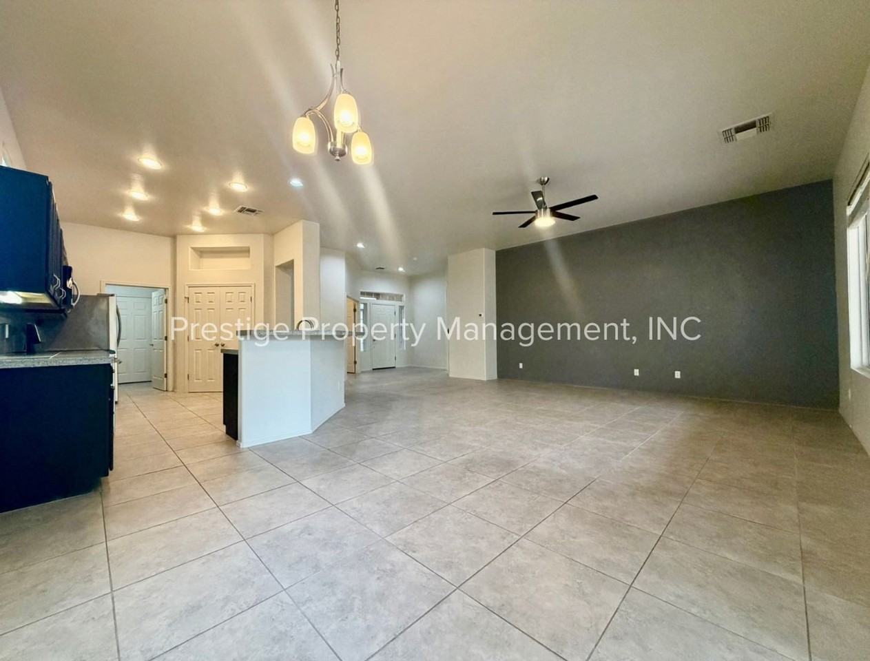 5252 W Winding Desert Dr - Photo 6 of 43