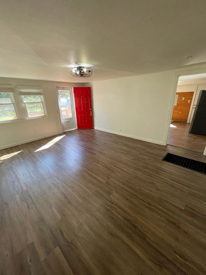 2017 Monte Vista Dr - Photo 4 of 25