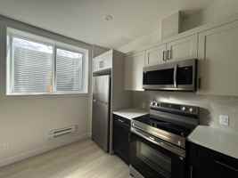 featured image of Grayling Rd