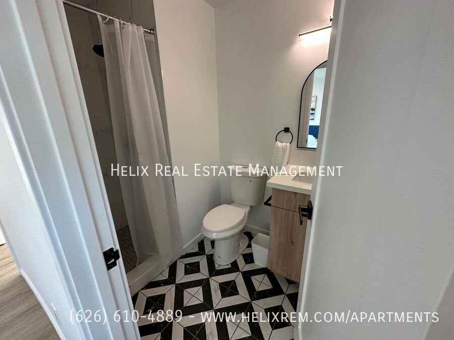 1577 N Fair Oaks - Photo 4 of 25