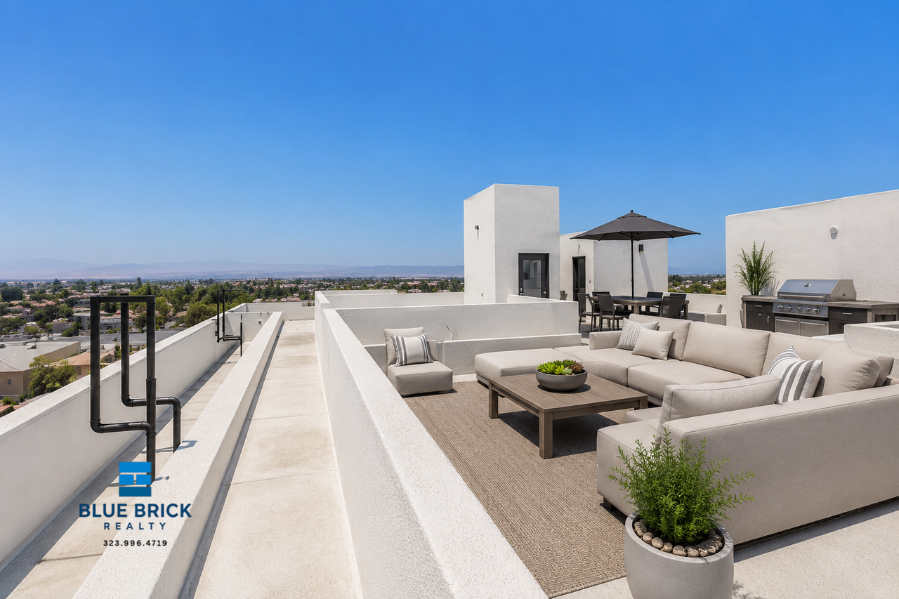 4324 S Vermont Ave, Los Angeles, CA 90037 - Photo 4 of 11