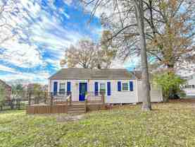 907 Idlewild Dr - Photo 1 of 1