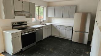 3325 Martin Dr - Photo 1 of 1