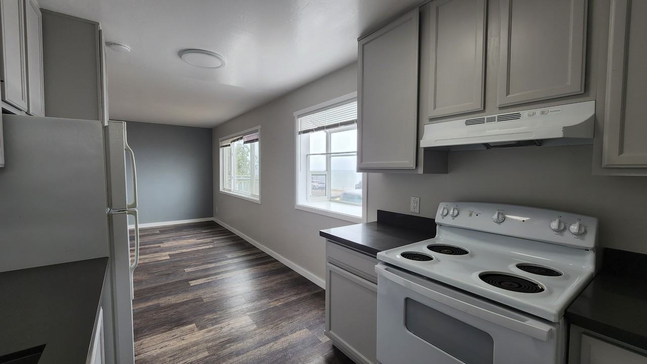 465 Esplanade Ave #1 - Photo 7 of 12