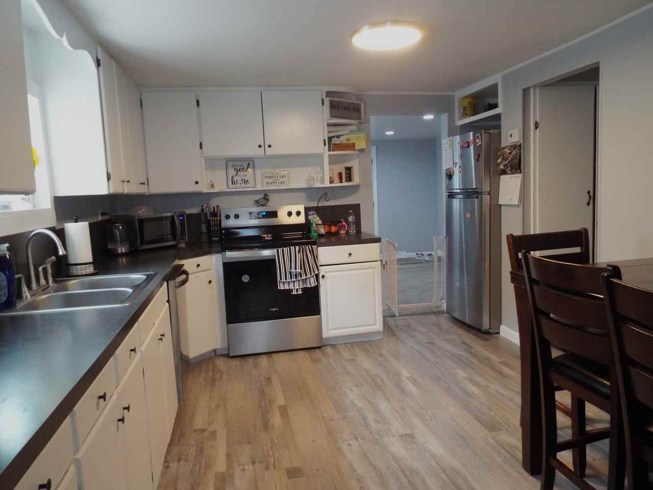 1392 Canyon Ave #NA - Photo 5 of 11