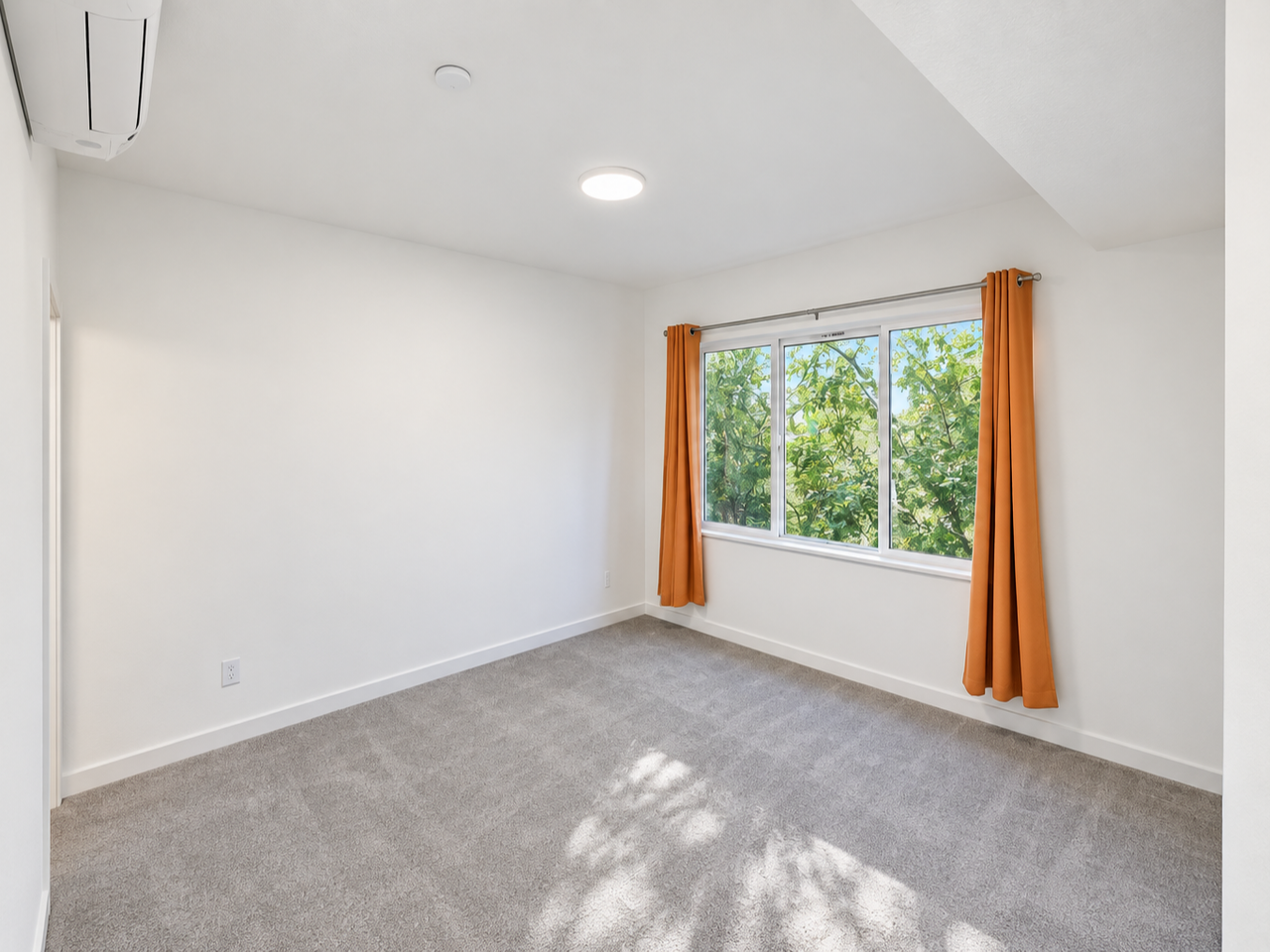 2151 N 147th St #C - Photo 5 of 20