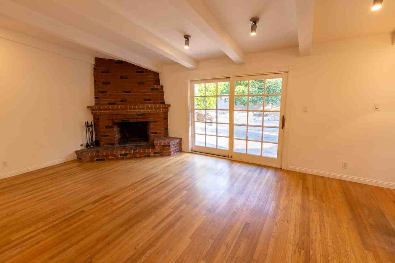 23216 Friar St #NA - Photo 6 of 17