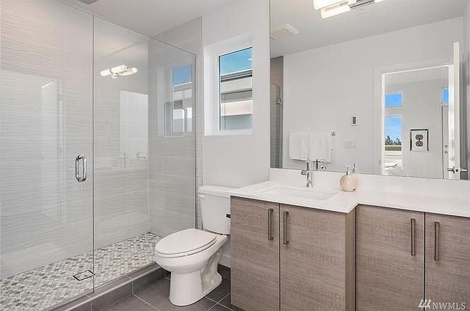 7058 15th Ave Nw - Photo 6 of 31