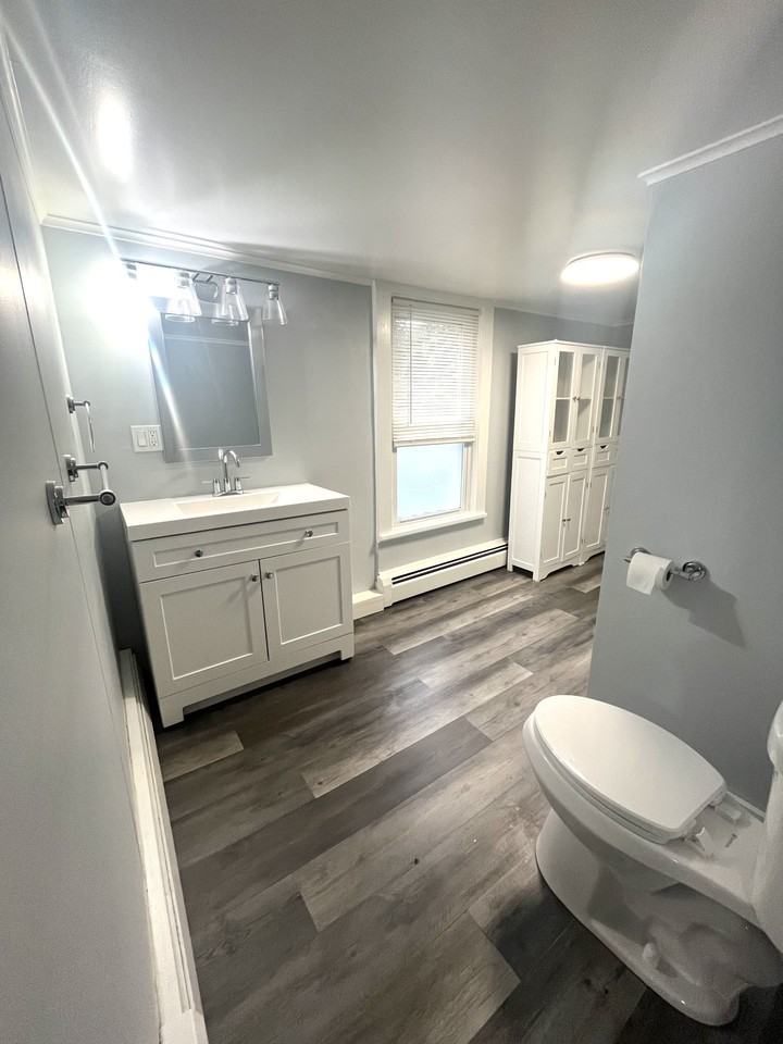 27 W Notre Dame St #2 - Photo 5 of 15