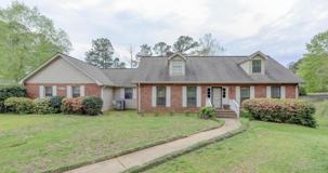 5017 4th Pl #NA - Photo 1 of 1