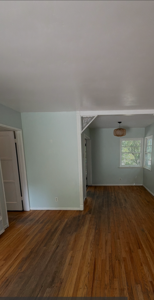 22211 Del Valle St #NA - Photo 4 of 7