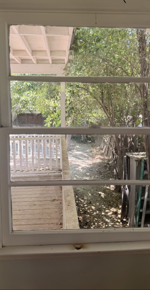 22211 Del Valle St #NA - Photo 6 of 7