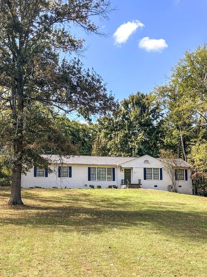 198 Barker Rd