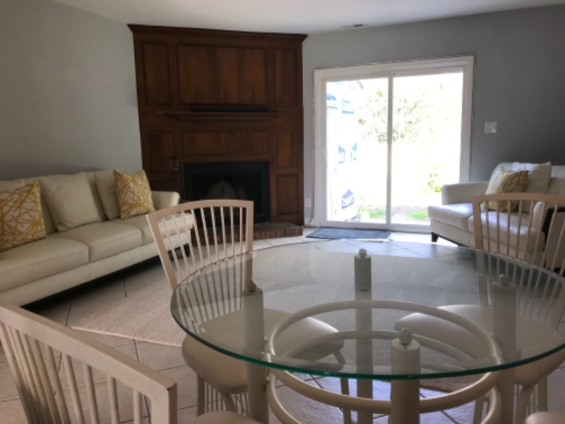 7426 Brigmore Dr - Photo 2 of 10