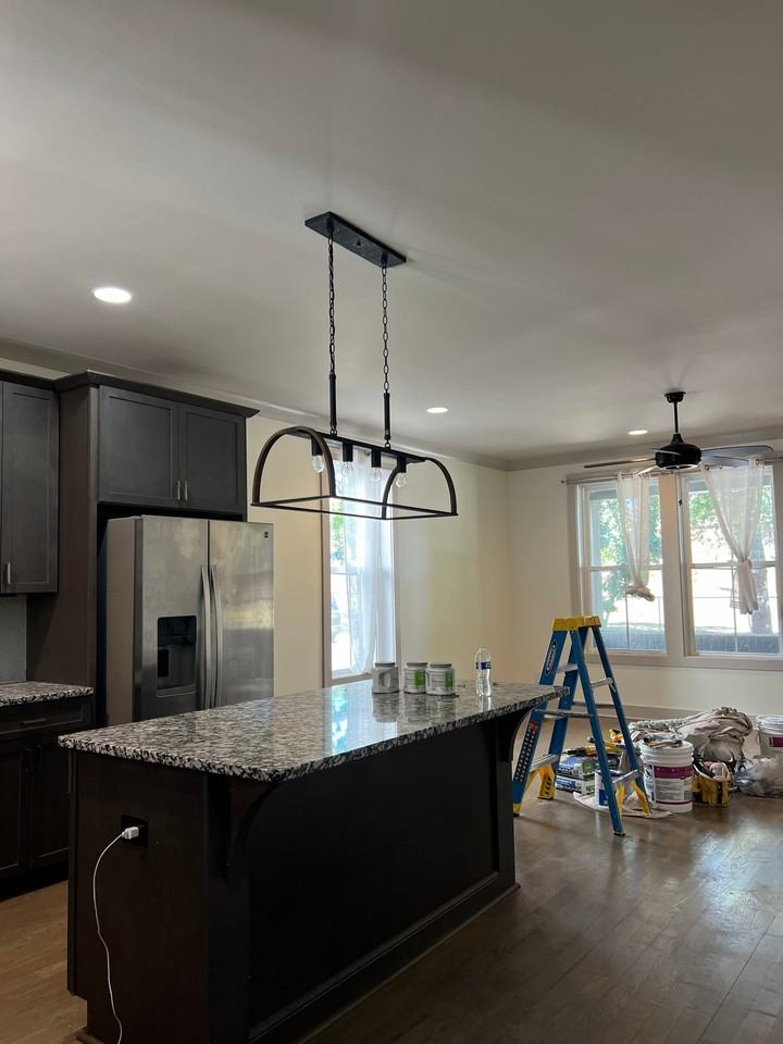 1726 Carvell Ave - Photo 4 of 20