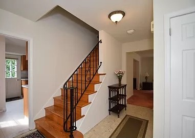 386 W Valley Forge Rd - Photo 7 of 8