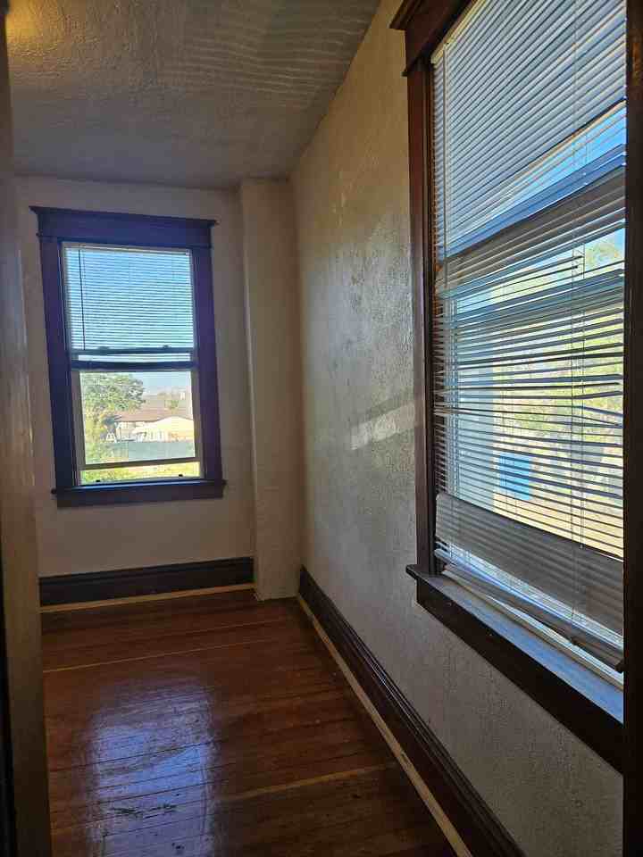 27 N 300 W #101 - Photo 7 of 19