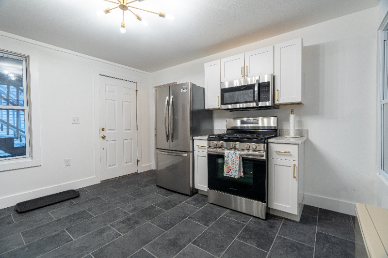 43 Murray St #2 - Photo 5 of 10