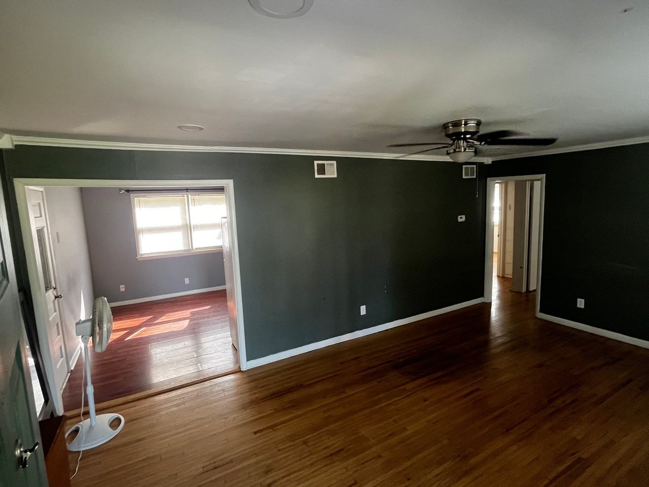 818 N El Paso Dr - Photo 2 of 10