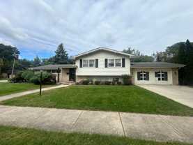 1330 Bonita Dr - Photo 1 of 1