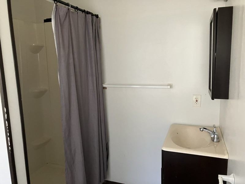 720 Alexander St #5 - Photo 7 of 11