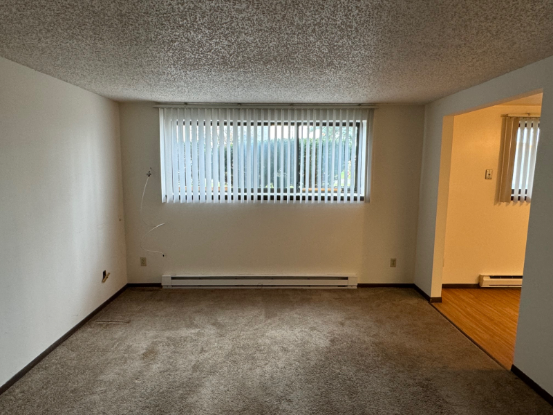 21 Barton Ct #2 - Photo 2 of 7