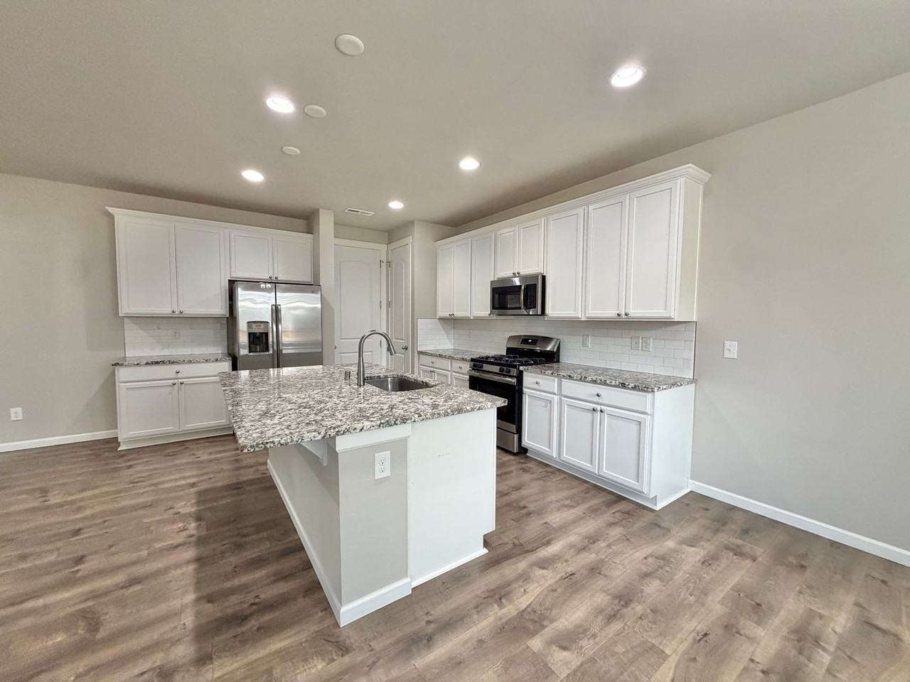 4285 Andasio Loop Se - Photo 6 of 30