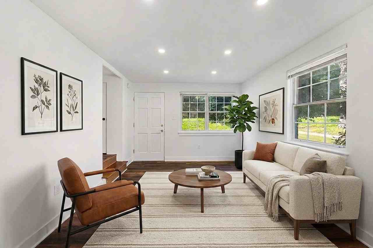 37 Faris Cir - Photo 5 of 16