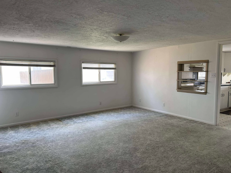 805 7th Ave N - Photo 3 of 10