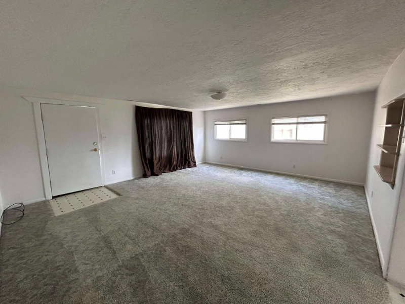 805 7th Ave N - Photo 4 of 10