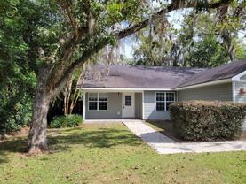45 S Oak St - Photo 1 of 1
