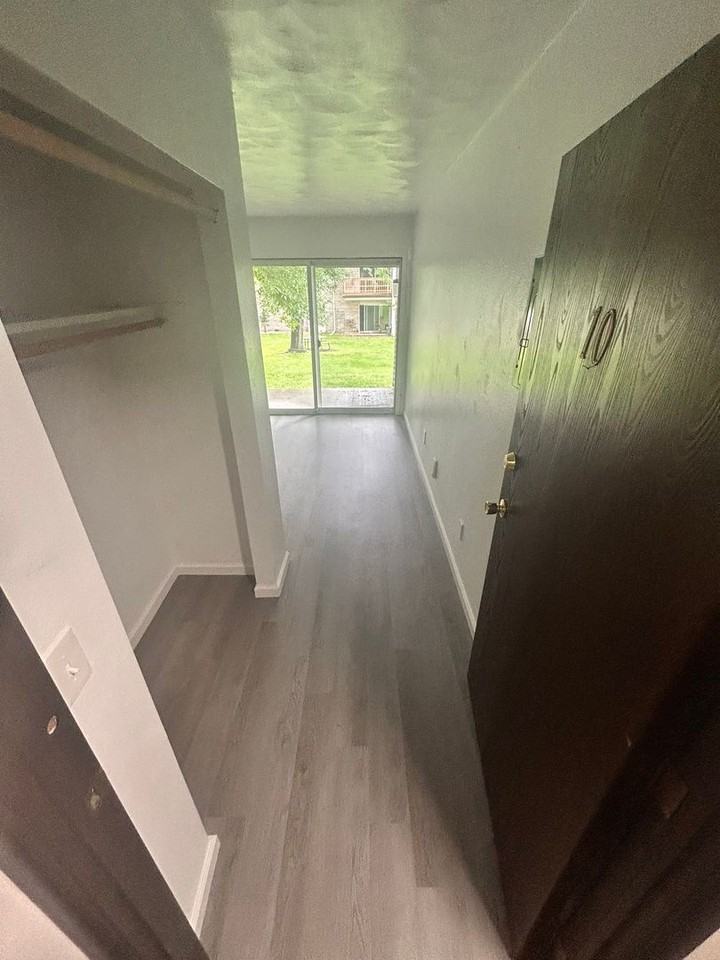 Tall Pines Apartments - Photo 4 of 8