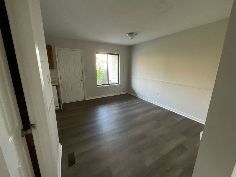 103 Northwinds Dr - Photo 2 of 7