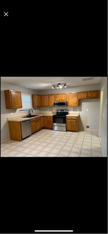 501 N Cherry Cir - Photo 4 of 10