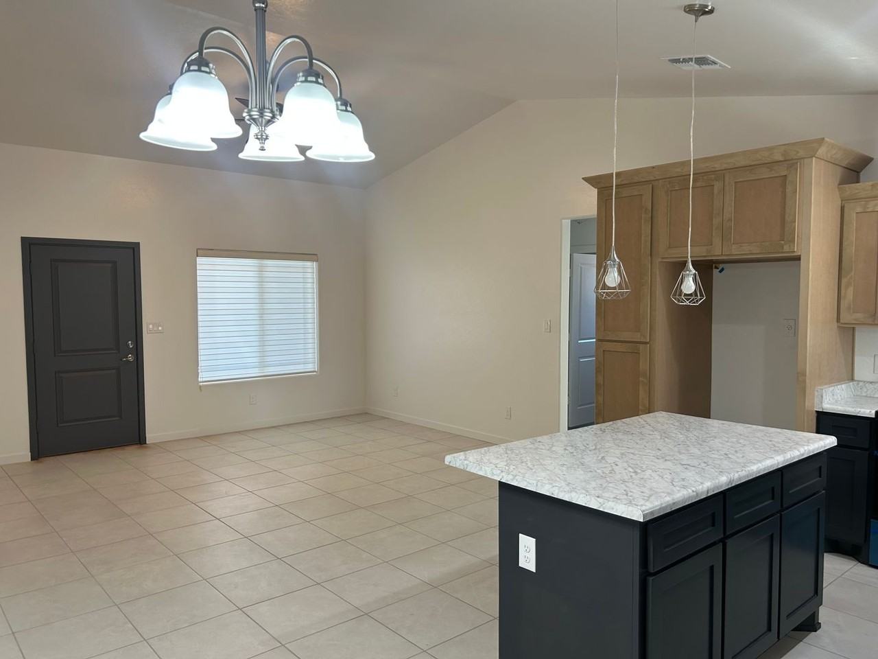 5063 5063 E Udall Ln - Photo 3 of 12