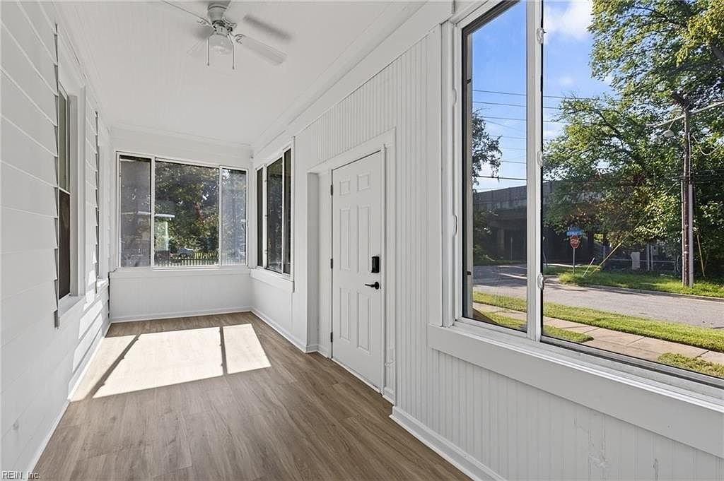 3596 Kentucky Ave - Photo 4 of 34