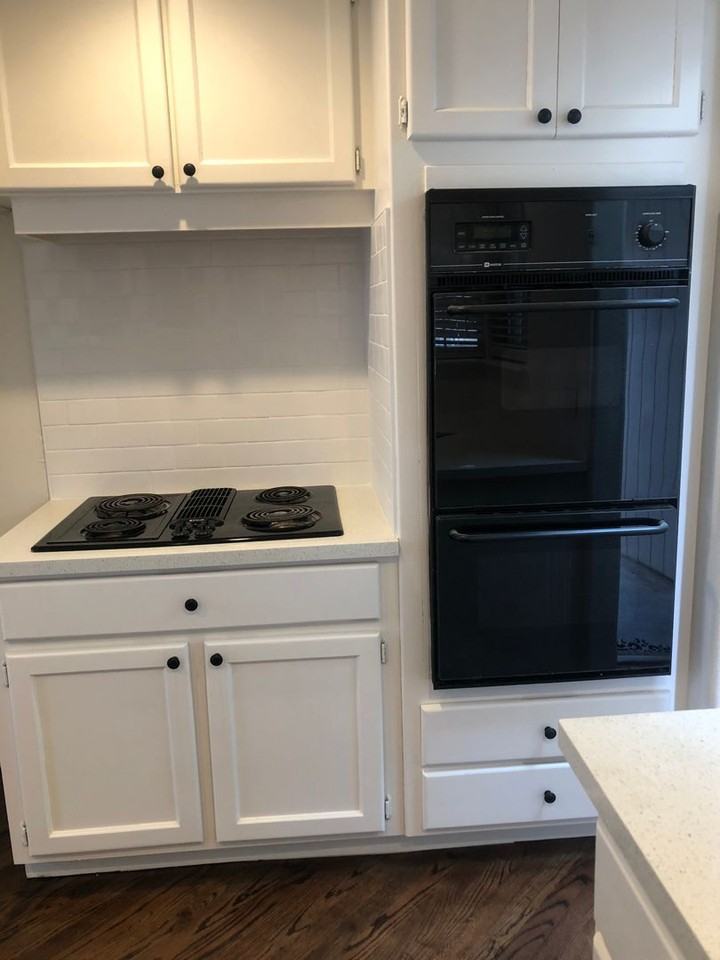 5274 Northlawn Dr - Photo 4 of 27