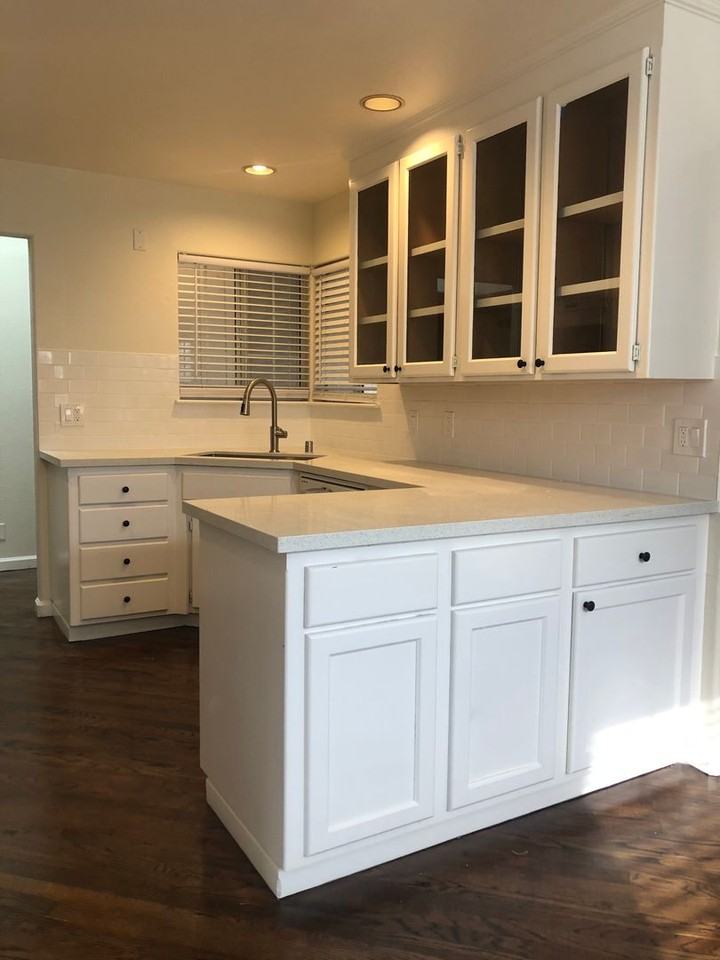 5274 Northlawn Dr - Photo 5 of 27