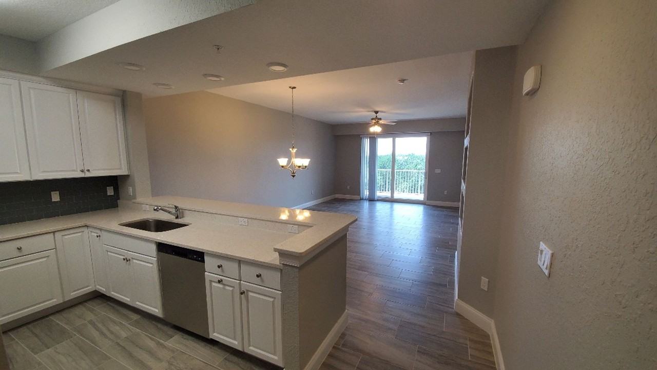2 Riverwalk Dr #403 - Photo 3 of 20