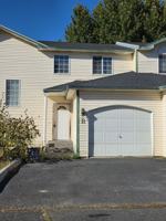 featured image of 1404 S Skyline Dr