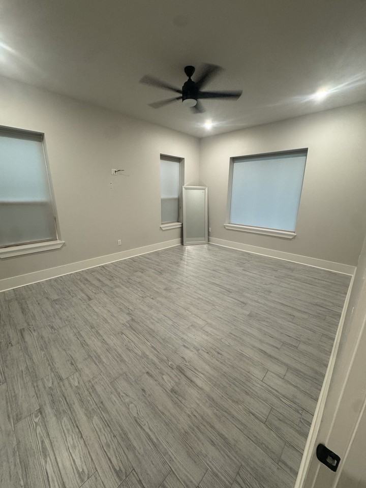 1524 Mahlow Dr - Photo 5 of 11