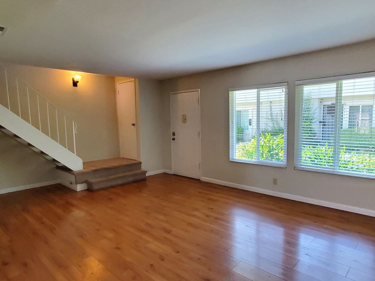 5531 Don Octavio Ct - Photo 4 of 12