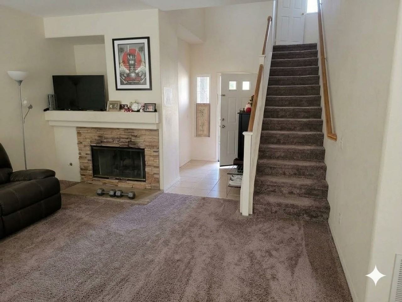 2941 W Canyon Ave - Photo 4 of 6
