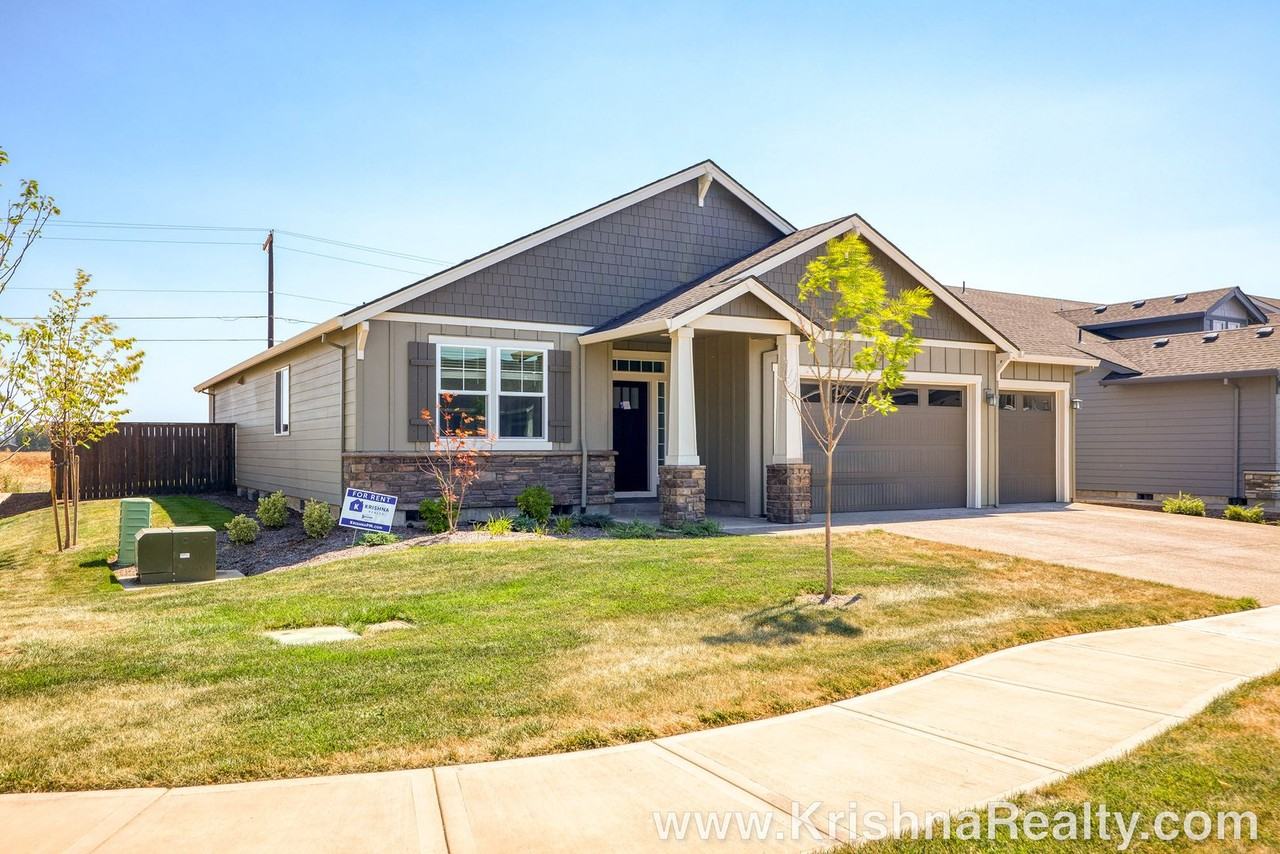 1010 S 32nd Ave - Photo 2 of 23