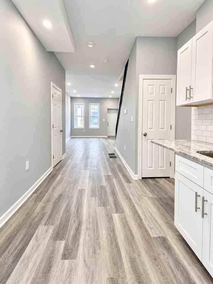 2327 N Camac St - Photo 6 of 18