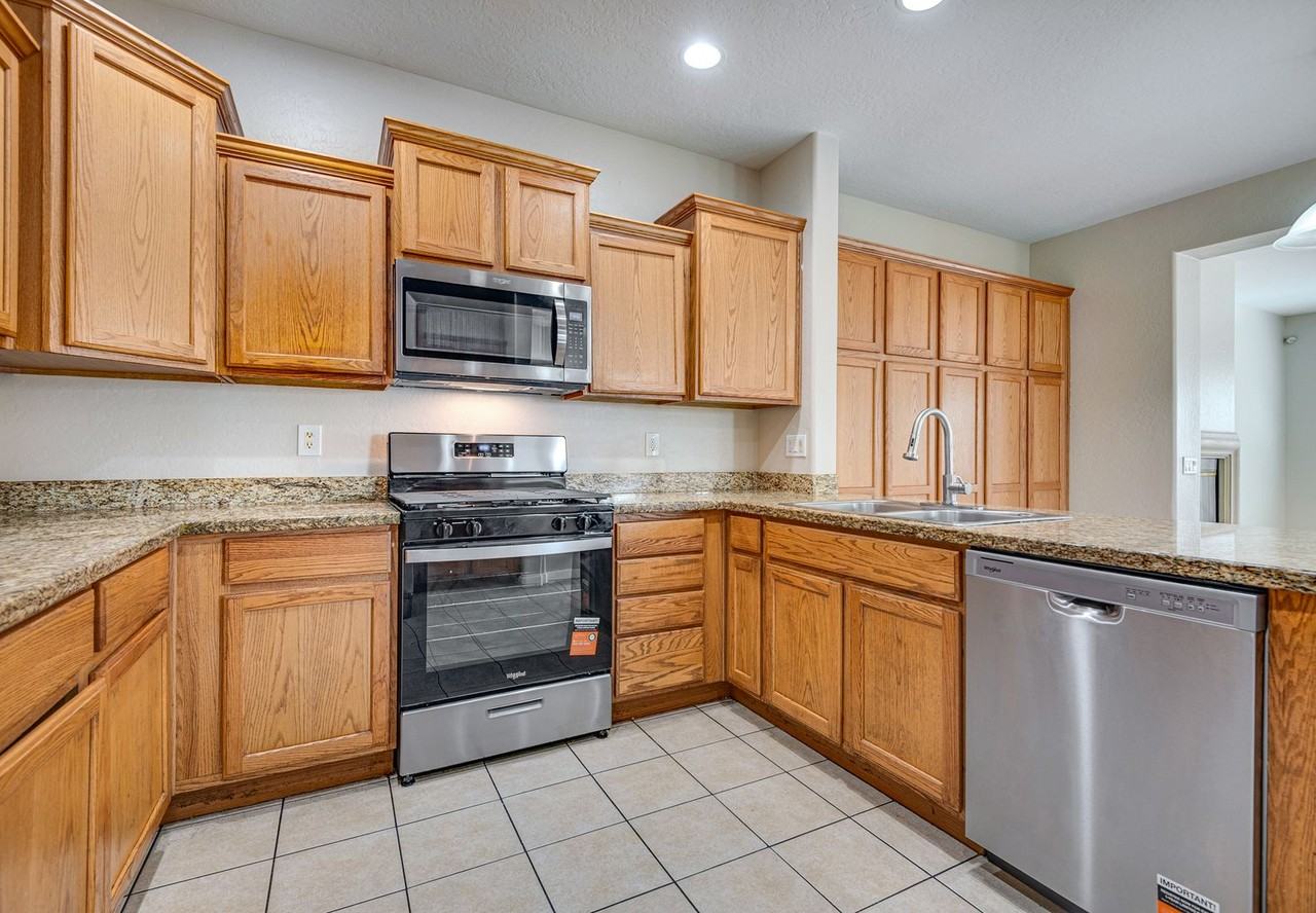 4042 Haflinger Ct - Photo 3 of 19