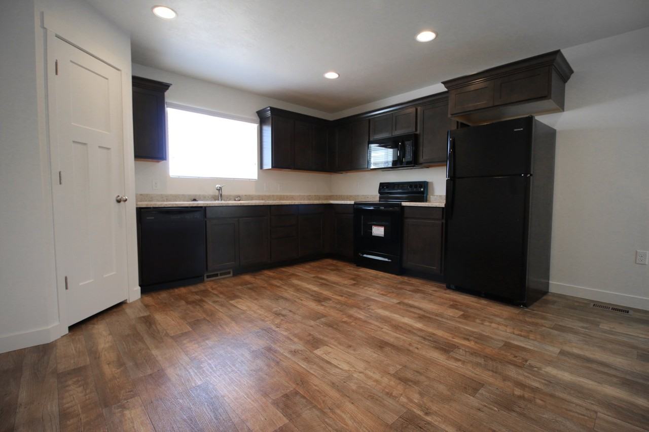 14503 S Abbey Bend Ln - Photo 4 of 17