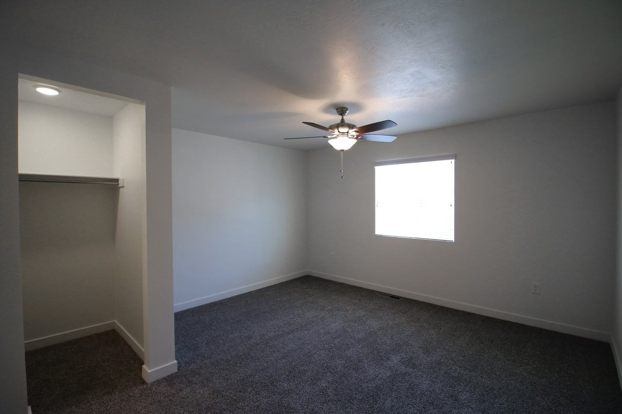 14503 S Abbey Bend Ln - Photo 5 of 17
