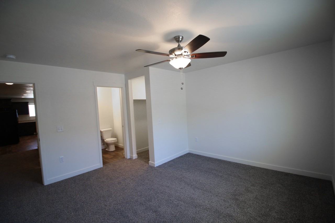 14503 S Abbey Bend Ln - Photo 6 of 17